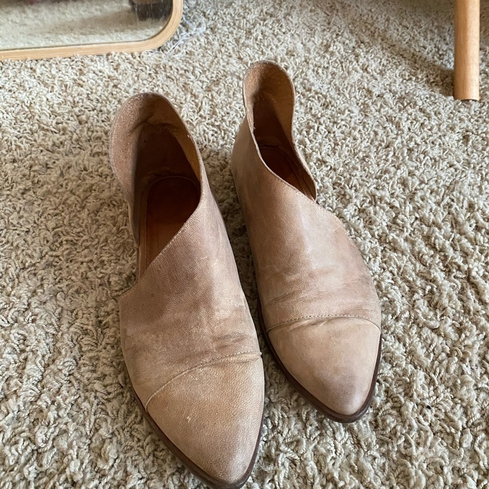 Free People Royale Flat Tan Bootie